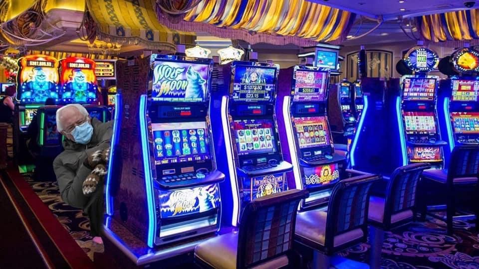 Vegas Crest Casino کیسینو میں سلاٹ کھیلنا شروع کریں۔